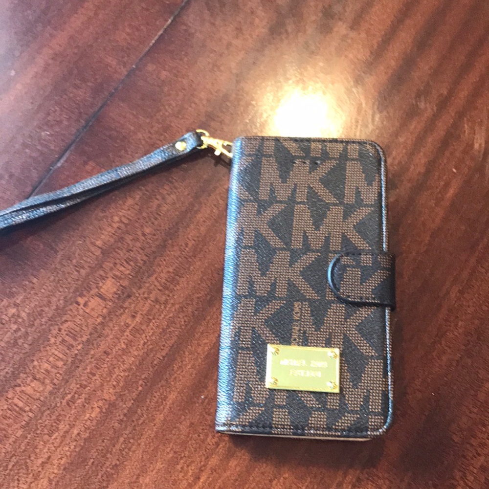 Case cover